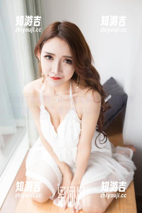 GIRLT果团网 - 不只是高跟鞋！王婉悠原图中的“走光”系列也太让人无语了吧。