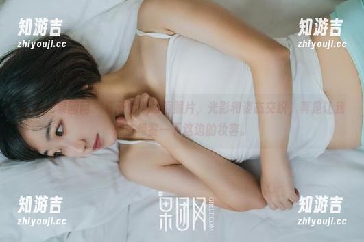GIRLT果团网 - 夏天的裴希西照片，光影和姿态交织，真是让我想去借鉴一下这边的妆容。