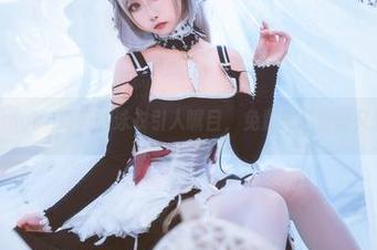 Momoko葵葵的泳衣引人瞩目，免费作品粉嫩又炫酷