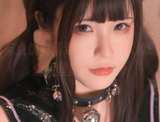 Quan冉有点饿的精选：一睹NIKKE胜利女神爱丽丝的华丽转身