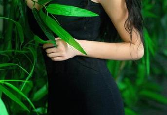 TuiGirl推女郎 – 别再错过了，艾栗栗的女王级高清资源真让人刮目相看。