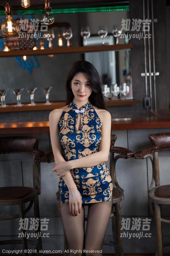 Xiuren秀人网 - 婚纱图包更新了，余虞酱又要来挑战你的审美极限！