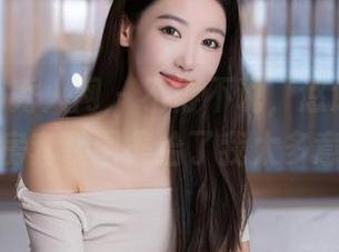 Xiuren秀人网 – 不得不说，悠悠YOYO的私房套装图集给了我太多意外。
