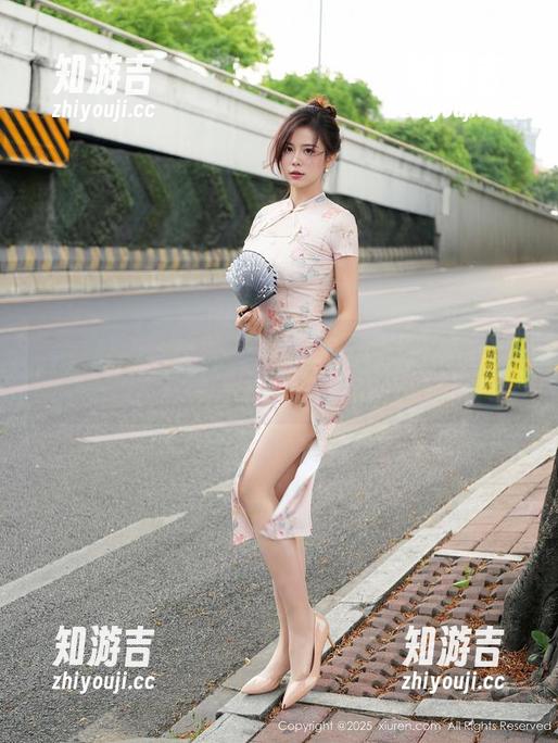Xiuren秀人网-江淑影river Xiuren秀人网 - 江淑影river的校服临时画布:图库精选的奇趣瞬间