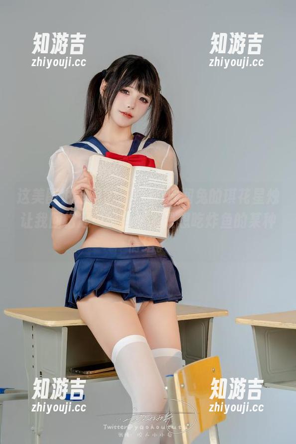 这美图也是拼了，Yiko湿润兔的琪花星烛让我回忆起……当然，是想吃炸鱼的某种情绪。
