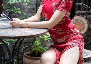 YouMi尤蜜荟 – 校服在手，高清图包随行：宋KiKi就是那种你想偷偷瞄的学姐吧？