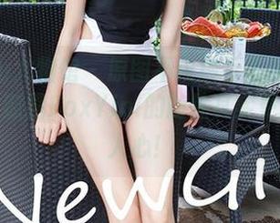 YouWu尤物馆 – 原图不仅展示了女王的优雅，孟狐狸FoxYini的随性其实更能俘获人心！