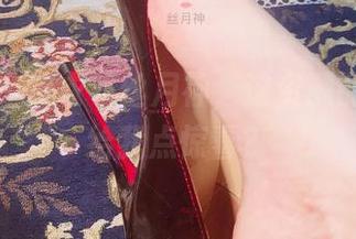 微密圈 – 皮衣与丝月神，这资源能不能再给我点惊喜？