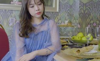丽柜 – 高清写真集：那位姐姐是怎样把美美的基因发扬光大的？