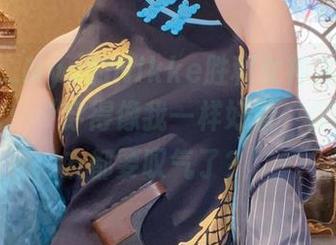 伊喵君_Nya的Nikke胜利女神尤妮套图难道说：‘穿得像我一样好看，你的前男友都要叹气了？’