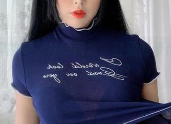 你烨烨的高清丝袜图集，轻盈的步伐，总是让人心跳不已