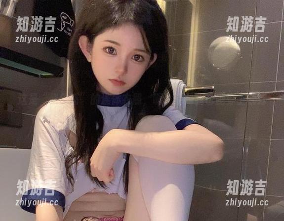 这是“倦倦喵”的连体衣照，啊，要是我也能穿上就好了
