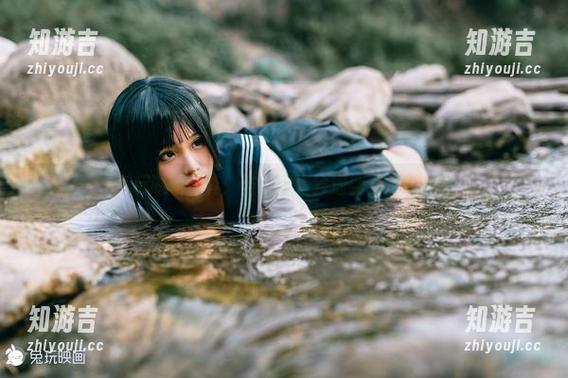 兔玩映画写真：当爱宕婚纱遇到奇怪的视角