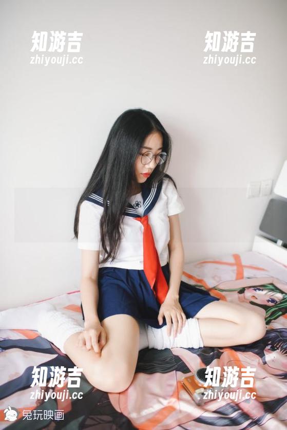 兔玩映画甜美合集：吊带网袜，真是让人忍不住想多看几眼