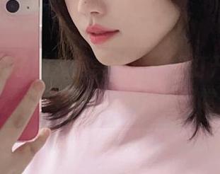 千反田鹿子的私房美图：一旦打开，没救了，边吃零食边赖床的日常！