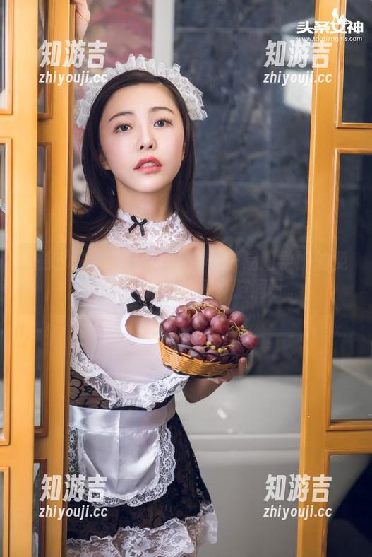 头条女神-易阳 头条女神 - 今天的重点——易阳学妹的免费作品,饶了我多少脑洞呀。