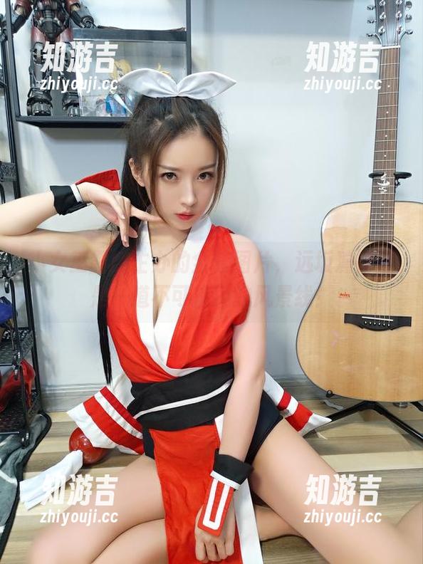 小女巫露娜主办的全套图片，远坂凛简直是一道不可抗拒的风景线！