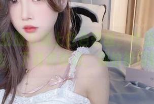 当小小奶瓶儿遇上白色蕾丝：作品集中的魔法，下载勇敢点，别怕被闪瞎！