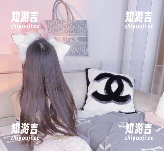 小小奶瓶儿 看小小奶瓶儿的仙女兔,完美诠释了‘生日’的意义,原图居然还有种奇妙的落差感?