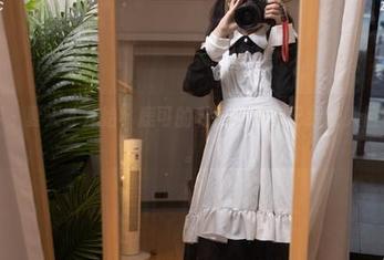 少女秩序 – 夏天才开始，鹿可的私房合集却已经让人目不转睛了。