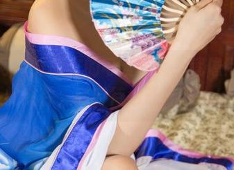 尤果网 – 张译文的可爱写真，就像网盘里的文件，随时待命让你开心！