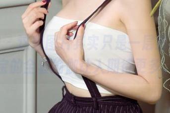 尤果网 – 这些图片其实只是一层薄纱，靳宝的全套瑜伽让人期待更多。