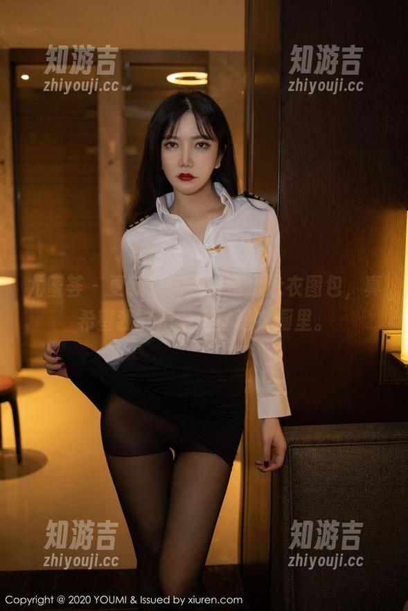 尤蜜荟 - 更新了！是小逗逗泳衣图包，真希望我能把夏天穿进衣橱里。