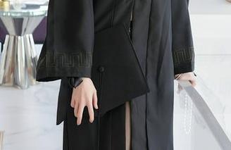 尤蜜荟 – 逃不掉的艾静香全套婚纱，图片里的迷人姿态，我到底该咋办呢。