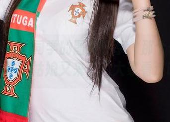 推女神 – 潇同学的图集分享：那个长得像我妹妹的姑娘又来了，大家看过吗？