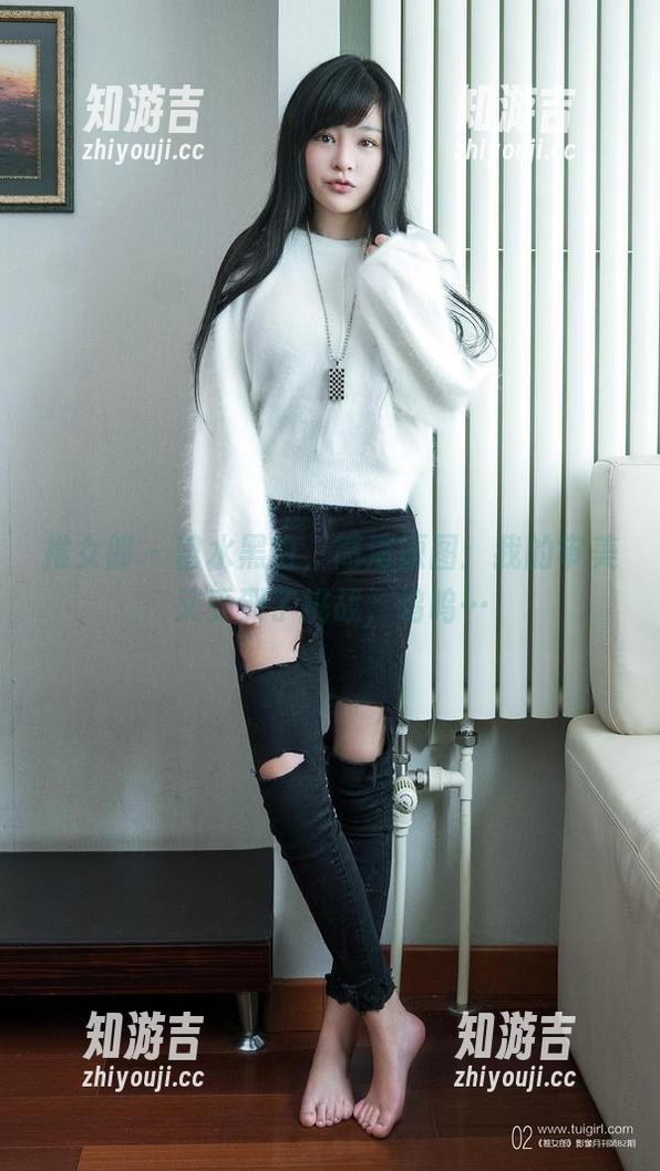推女郎 - 曾水黑白，高清原图：我的审美又受到了挑战，呜呜…