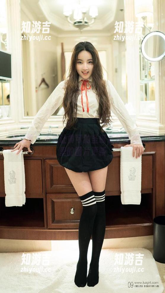 推女郎 - 不想让黄可的圣诞装扮藏在冰箱里的图片更新