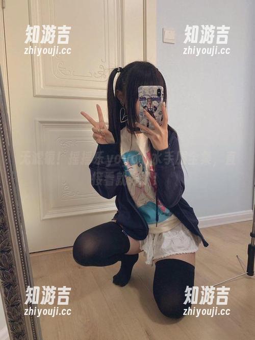 无滤镜！摇摇乐yoyo的水手服全集，直接看就好了！
