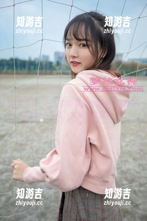 梦丝女神 - 王娇娇与制服的相遇：网盘那边的“下载”为何如此撩人？
