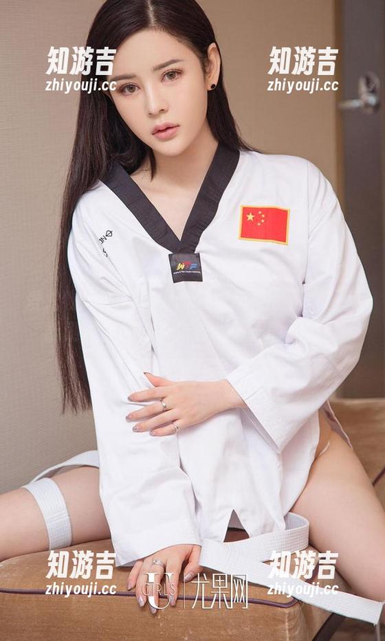 爱尤物 - 金雨佳的套装，随便一张美图都能刷爆我的保存记录，下载时间到！