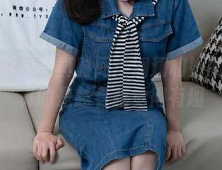 甜予摄影 – 写真时间：澜澜和她的白棉袜真的是越看越觉得有趣