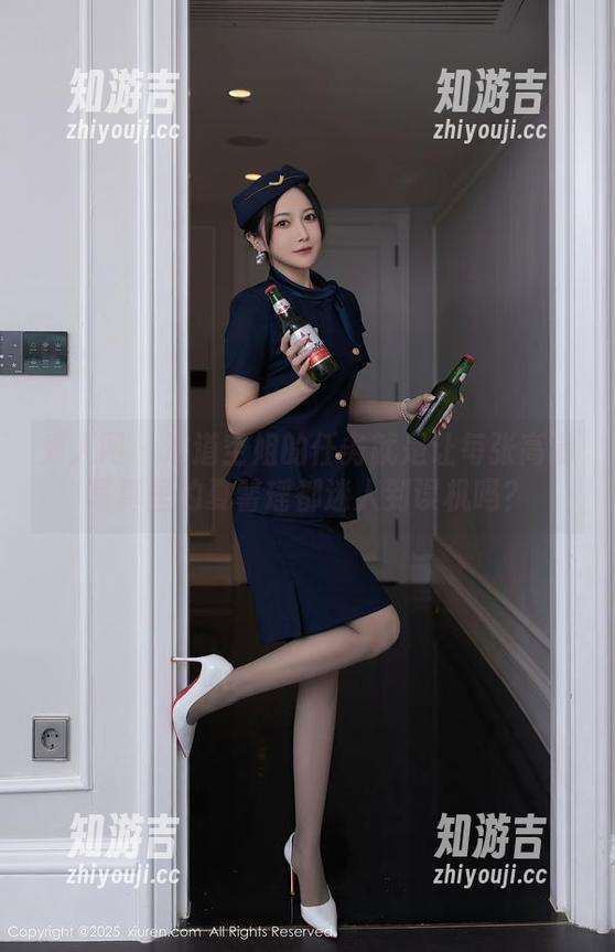 秀人网-夏馨瑶 秀人网 - 难道空姐的任务就是让每张高清写真里的夏馨瑶都迷人到误机吗?