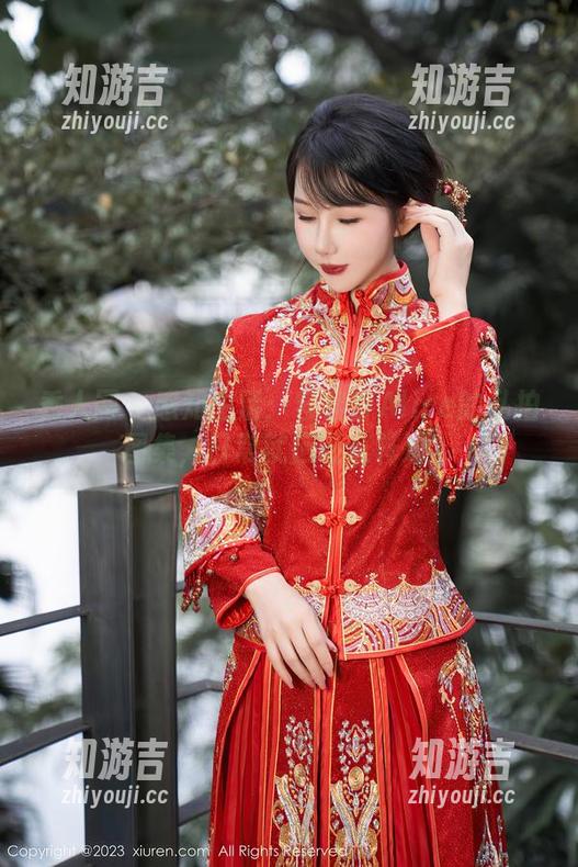 秀人网 - 感知生活：容容容Alice的私拍图集，日常就应该这样过。