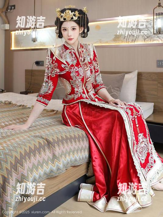 秀人网 - 姐姐回归，这一波小逗逗作品集更新，你准备好被圈粉了吗？