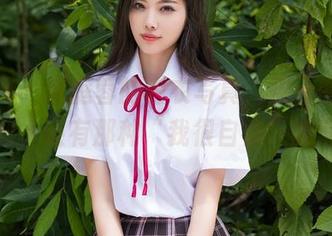 秀人网 – 张庭蓉的内衣写真，展示的不止是布料，还有那种“我很自信”的气场。