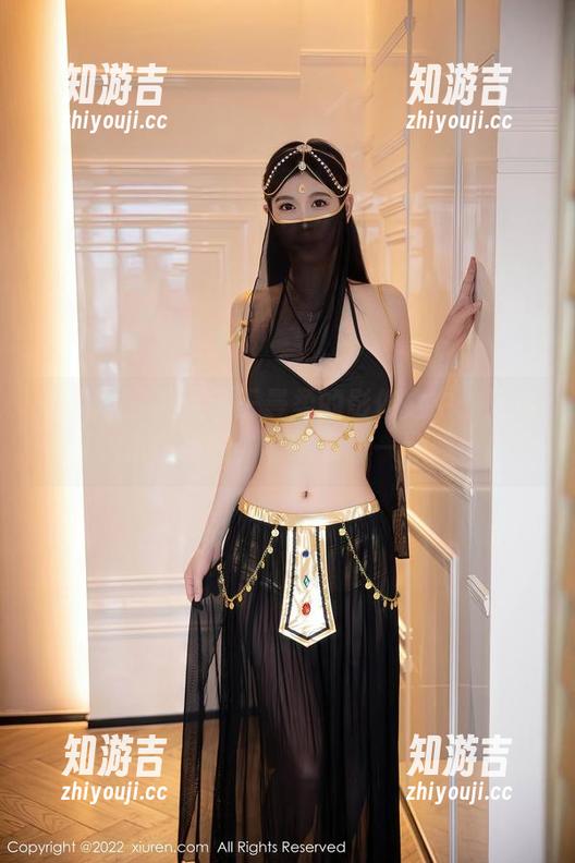 秀人网 - 淹没于王曼柔的影像之中：死库水作品集，谁来下载一份！