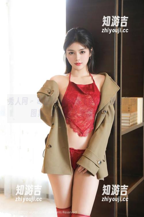 秀人网 - 葛征Model放飞自我，私房黑色图集，黑到让人想翻白眼。