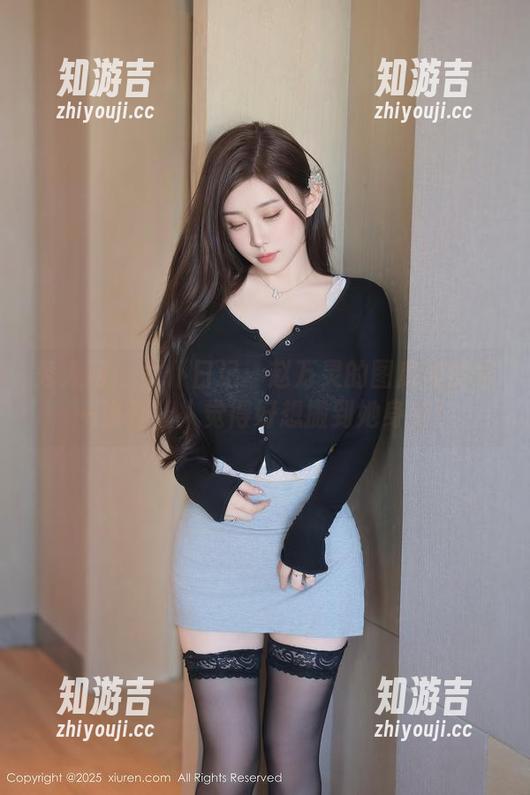 秀人网 - 女仆日记：赵万灵的图库里的每一张都让人觉得好想搬到她身旁！