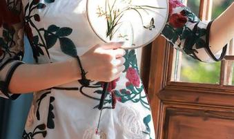 秀人网 – 陆萱萱cecillia，这种“温柔”我懂，但资源要不要给一点补习班的课呢？