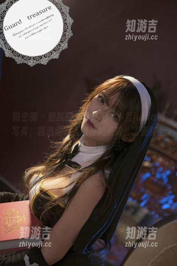 微密圈 - 细腻的灰丝搭配羊小雪juvia的写真，精选得让人想为她点赞，顺便骑上“舰长横渡海洋”去。