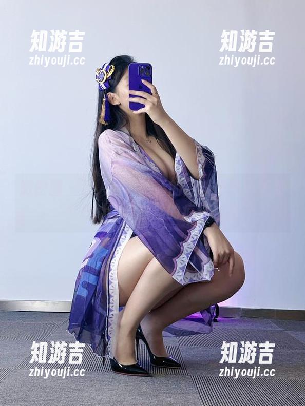 微密圈 - 让人目不转睛的最新作品：美邵女Baby与白丝的疯狂碰撞