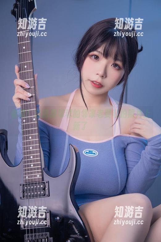 看啊！自闭颜球球的邻家老婆私拍照片上新了