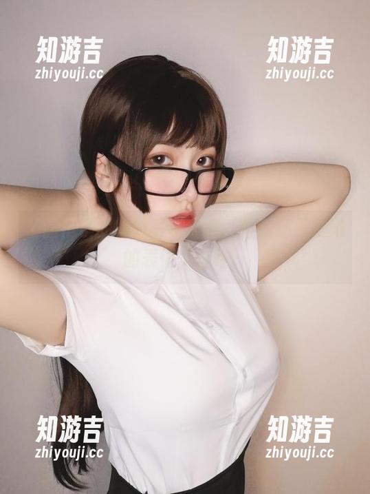 芋圆侑子的妹妹写真全集，但我还是爱她的表情，哈哈。