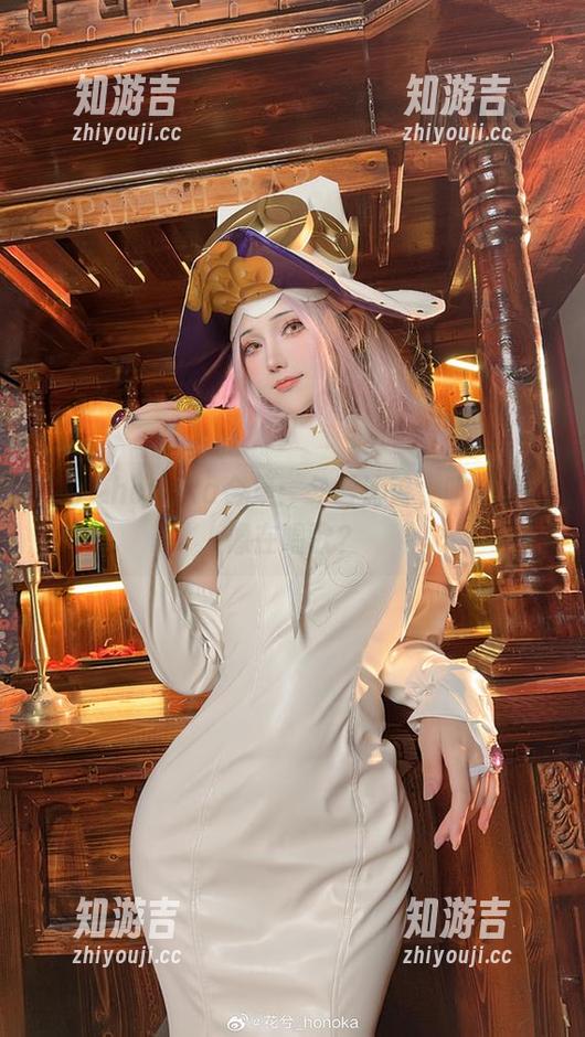 花兮_honoka合集：冬雪沁香，听起来好像在唱歌？