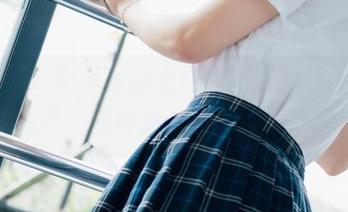 菠萝社 – 夏美酱的油亮作品集，让人忍不住想问，这种油光是怎么保养的？