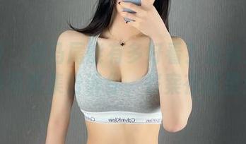 微密圈 – 双马尾能有多好看？金希儿的高清写真集告诉你，答案在这里！
